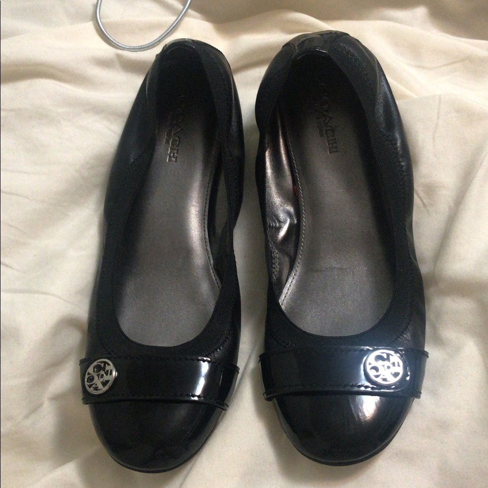 Coach flats
